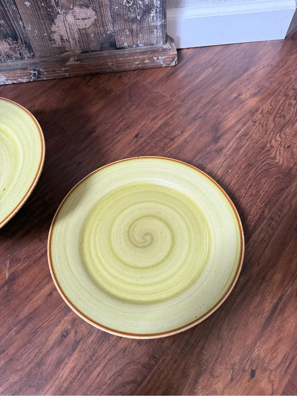 Set Of 3 Thomson Pottery  Amazon 10-5/8” Dinner Plates Green Swirl Brown Rim